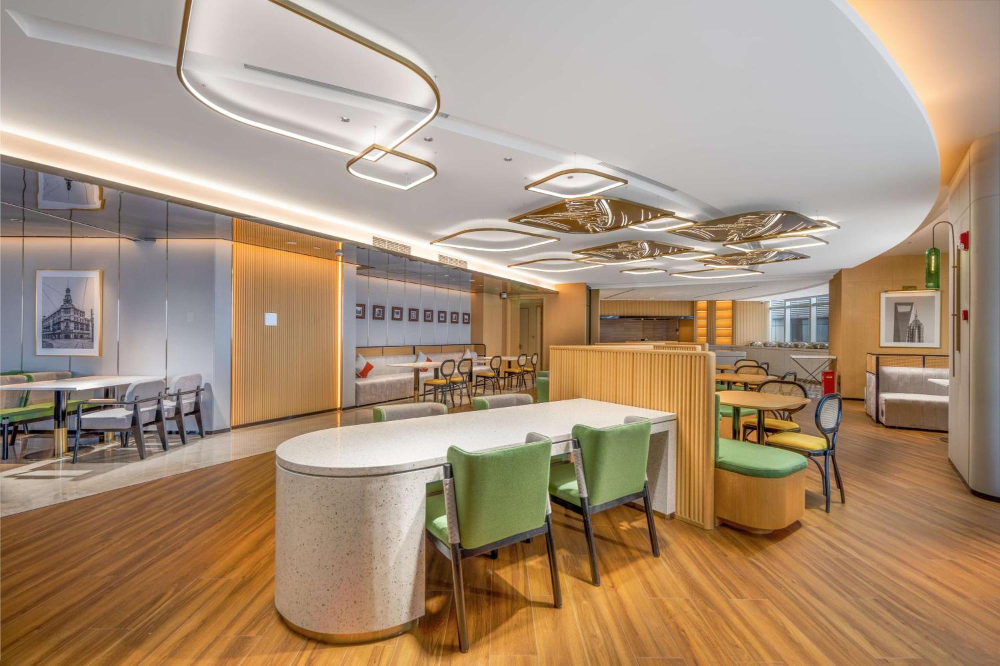 Hilton Garden Inn Shanghai Lujiazui מראה חיצוני תמונה